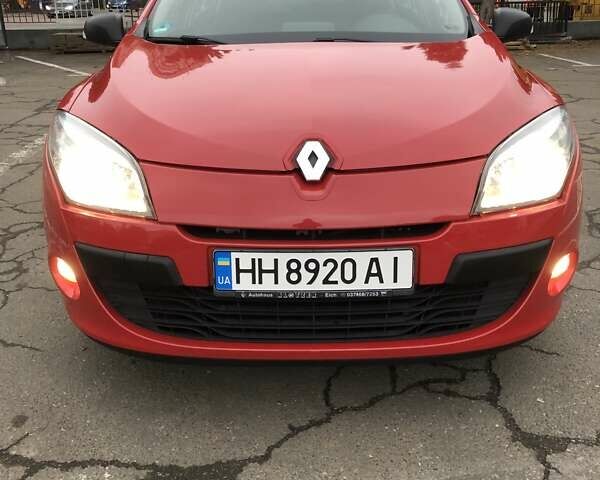 Червоний Рено Меган, об'ємом двигуна 1.6 л та пробігом 176 тис. км за 6799 $, фото 48 на Automoto.ua