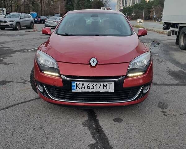 Красный Рено Меган, объемом двигателя 1.46 л и пробегом 235 тыс. км за 7200 $, фото 23 на Automoto.ua