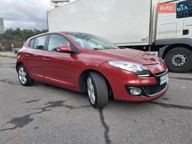 Красный Рено Меган, объемом двигателя 1.46 л и пробегом 235 тыс. км за 7200 $, фото 22 на Automoto.ua