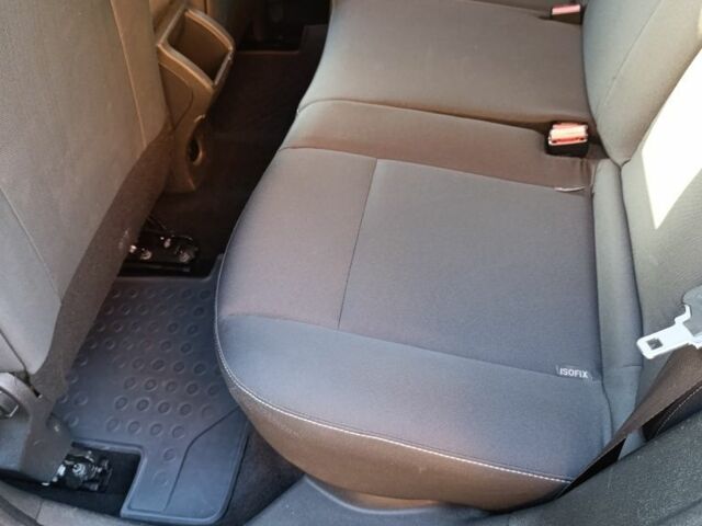 Красный Рено Меган, объемом двигателя 1.5 л и пробегом 202 тыс. км за 7950 $, фото 13 на Automoto.ua