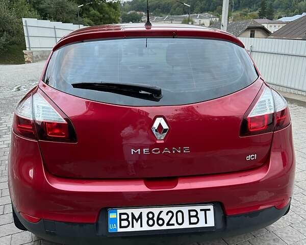 Червоний Рено Меган, об'ємом двигуна 1.5 л та пробігом 186 тис. км за 8800 $, фото 7 на Automoto.ua