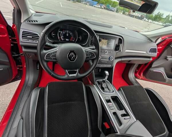 Червоний Рено Меган, об'ємом двигуна 1.46 л та пробігом 103 тис. км за 15900 $, фото 29 на Automoto.ua