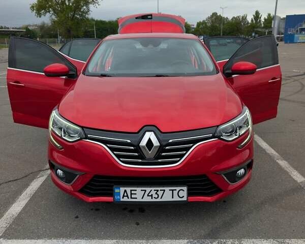 Червоний Рено Меган, об'ємом двигуна 1.46 л та пробігом 103 тис. км за 15900 $, фото 18 на Automoto.ua