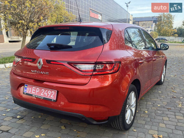Червоний Рено Меган, об'ємом двигуна 1.3 л та пробігом 150 тис. км за 14200 $, фото 5 на Automoto.ua