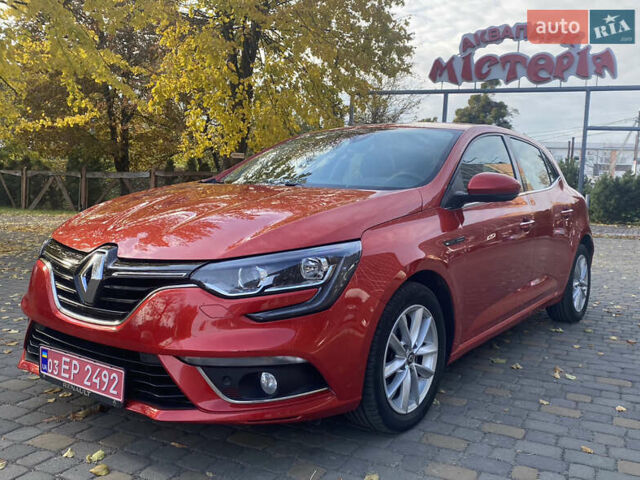Червоний Рено Меган, об'ємом двигуна 1.3 л та пробігом 150 тис. км за 14200 $, фото 1 на Automoto.ua