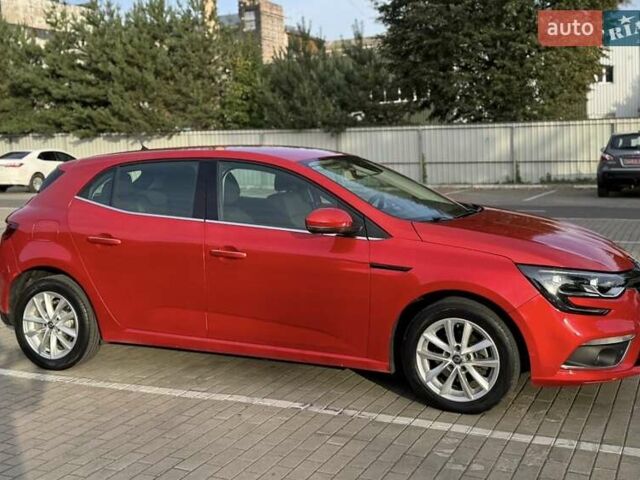 Красный Рено Меган, объемом двигателя 1.3 л и пробегом 158 тыс. км за 14800 $, фото 8 на Automoto.ua
