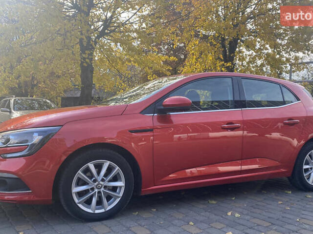 Червоний Рено Меган, об'ємом двигуна 1.3 л та пробігом 150 тис. км за 14200 $, фото 8 на Automoto.ua
