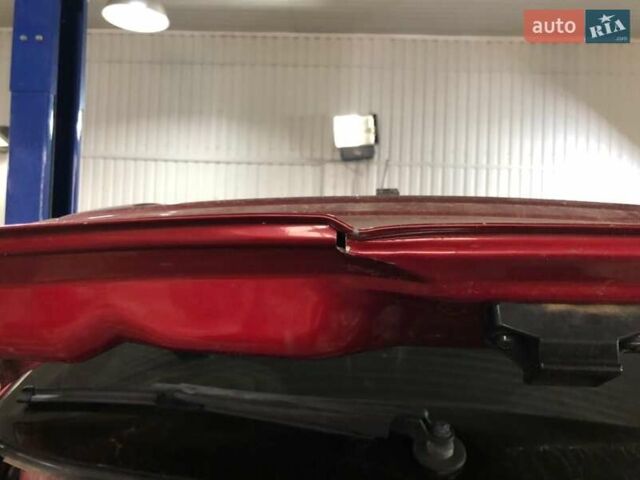 Красный Рено Меган, объемом двигателя 1.6 л и пробегом 116 тыс. км за 1700 $, фото 7 на Automoto.ua