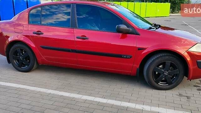 Красный Рено Меган, объемом двигателя 1.4 л и пробегом 251 тыс. км за 5000 $, фото 14 на Automoto.ua