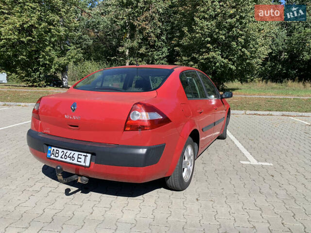 Красный Рено Меган, объемом двигателя 1.4 л и пробегом 230 тыс. км за 3500 $, фото 2 на Automoto.ua