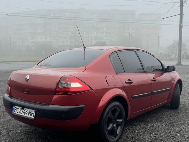 Красный Рено Меган, объемом двигателя 1.5 л и пробегом 300 тыс. км за 4250 $, фото 2 на Automoto.ua