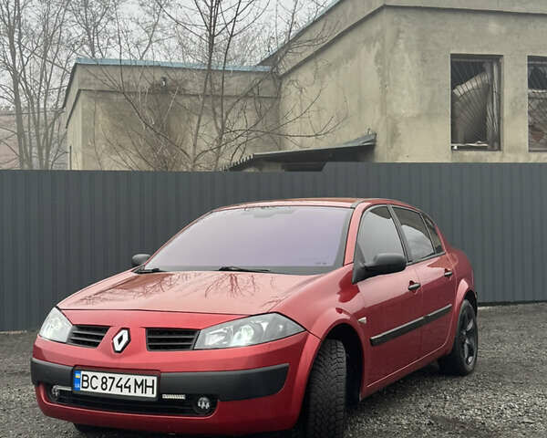 Красный Рено Меган, объемом двигателя 1.6 л и пробегом 315 тыс. км за 4250 $, фото 1 на Automoto.ua