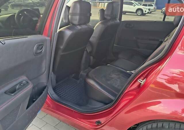 Красный Рено Меган, объемом двигателя 1.4 л и пробегом 251 тыс. км за 5000 $, фото 10 на Automoto.ua