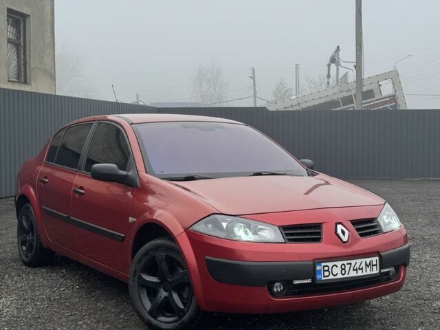 Красный Рено Меган, объемом двигателя 1.5 л и пробегом 300 тыс. км за 4250 $, фото 4 на Automoto.ua