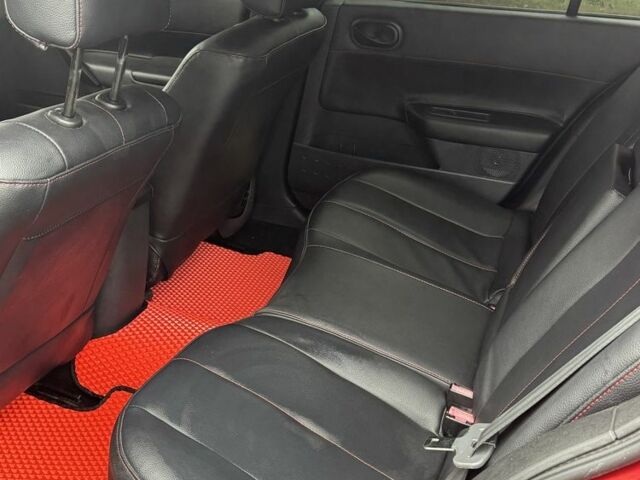 Красный Рено Меган, объемом двигателя 1.5 л и пробегом 300 тыс. км за 4250 $, фото 7 на Automoto.ua