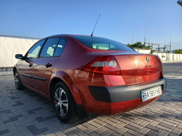 Червоний Рено Меган, об'ємом двигуна 1.4 л та пробігом 211 тис. км за 3999 $, фото 6 на Automoto.ua