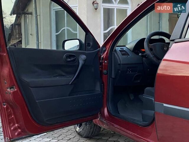 Красный Рено Меган, объемом двигателя 1.39 л и пробегом 182 тыс. км за 3500 $, фото 9 на Automoto.ua