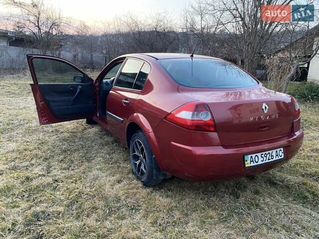 Красный Рено Меган, объемом двигателя 1.39 л и пробегом 182 тыс. км за 3500 $, фото 5 на Automoto.ua