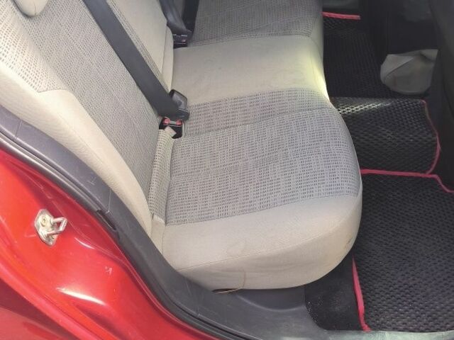 Красный Рено Меган, объемом двигателя 1.6 л и пробегом 297 тыс. км за 4999 $, фото 7 на Automoto.ua