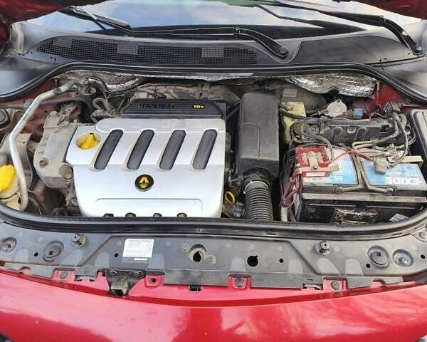 Червоний Рено Меган, об'ємом двигуна 1.4 л та пробігом 310 тис. км за 3500 $, фото 4 на Automoto.ua