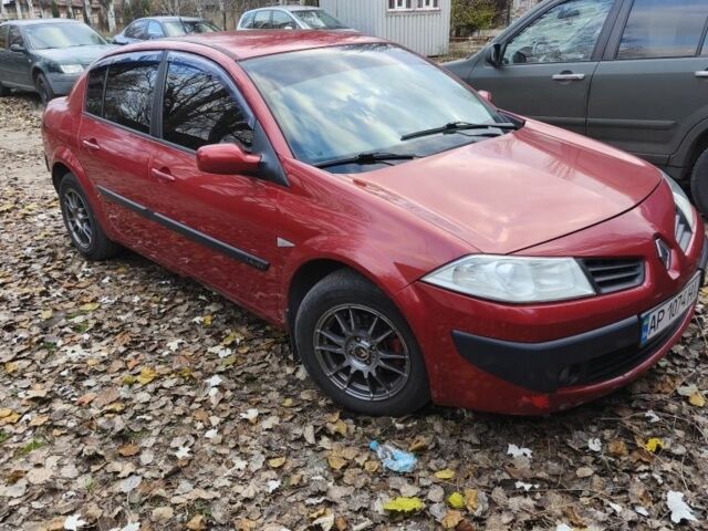 Червоний Рено Меган, об'ємом двигуна 1.4 л та пробігом 310 тис. км за 3500 $, фото 3 на Automoto.ua