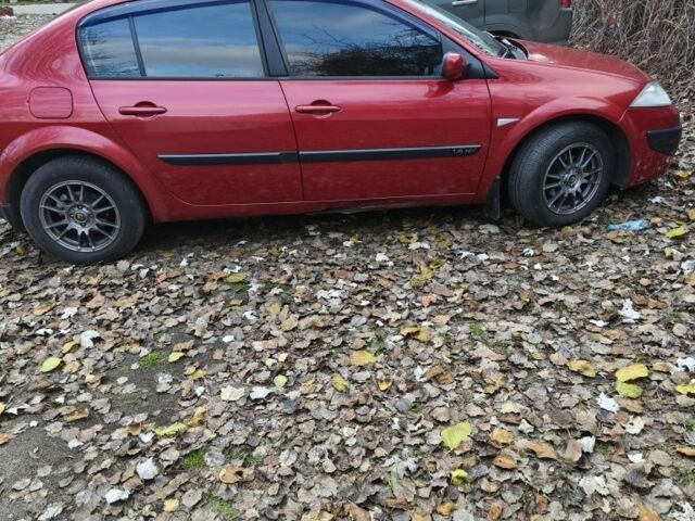 Червоний Рено Меган, об'ємом двигуна 1.4 л та пробігом 310 тис. км за 3500 $, фото 4 на Automoto.ua