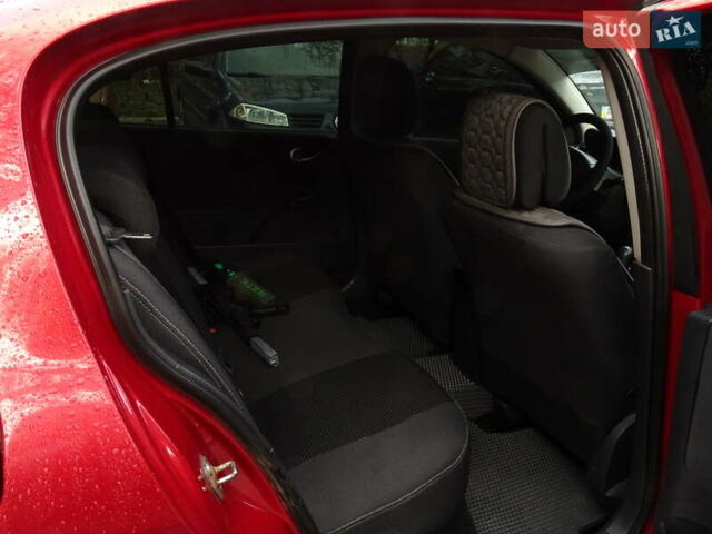 Червоний Рено Меган, об'ємом двигуна 1.39 л та пробігом 310 тис. км за 3750 $, фото 8 на Automoto.ua