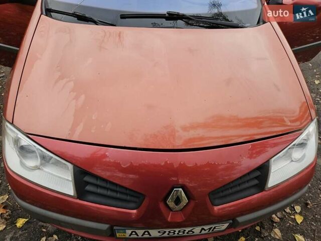 Красный Рено Меган, объемом двигателя 1.6 л и пробегом 286 тыс. км за 4000 $, фото 12 на Automoto.ua
