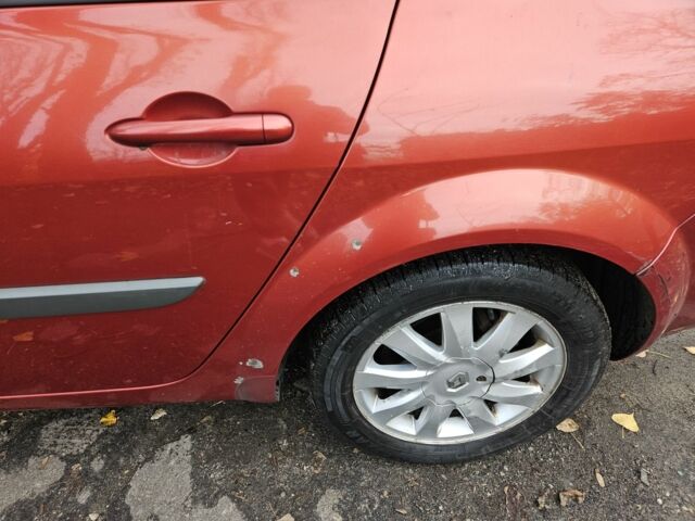 Червоний Рено Меган, об'ємом двигуна 1.6 л та пробігом 286 тис. км за 4000 $, фото 8 на Automoto.ua