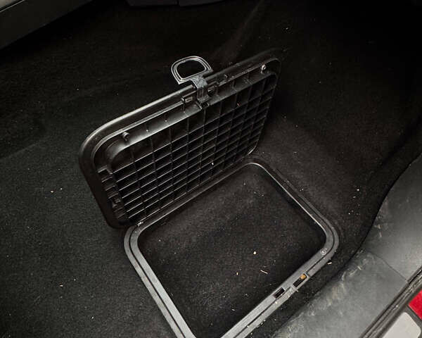 Червоний Рено Меган, об'ємом двигуна 1.6 л та пробігом 234 тис. км за 5200 $, фото 19 на Automoto.ua