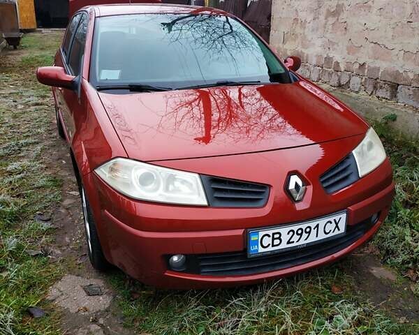 Красный Рено Меган, объемом двигателя 1.6 л и пробегом 160 тыс. км за 5700 $, фото 8 на Automoto.ua
