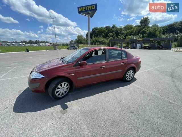 Красный Рено Меган, объемом двигателя 1.4 л и пробегом 280 тыс. км за 3500 $, фото 4 на Automoto.ua