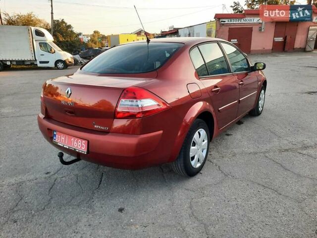 Красный Рено Меган, объемом двигателя 1.6 л и пробегом 167 тыс. км за 5900 $, фото 14 на Automoto.ua