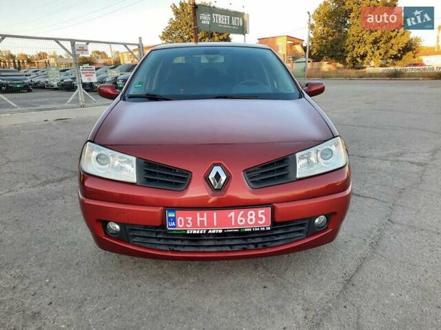 Красный Рено Меган, объемом двигателя 1.6 л и пробегом 167 тыс. км за 5900 $, фото 27 на Automoto.ua