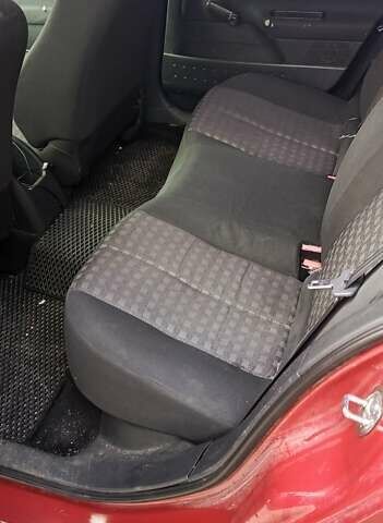 Червоний Рено Меган, об'ємом двигуна 1.39 л та пробігом 238 тис. км за 3500 $, фото 4 на Automoto.ua