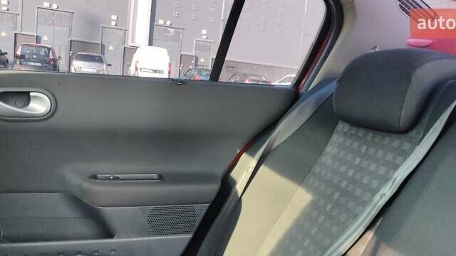 Червоний Рено Меган, об'ємом двигуна 1.6 л та пробігом 198 тис. км за 5000 $, фото 17 на Automoto.ua