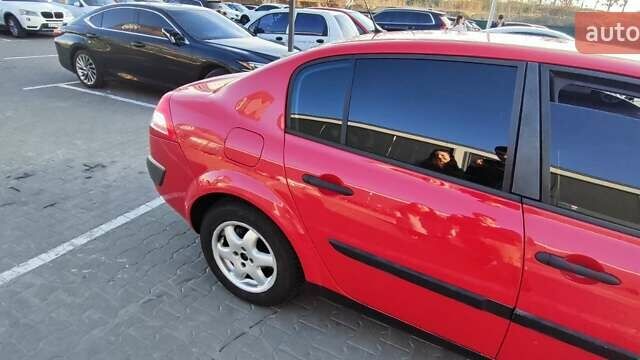 Червоний Рено Меган, об'ємом двигуна 1.6 л та пробігом 198 тис. км за 5000 $, фото 24 на Automoto.ua