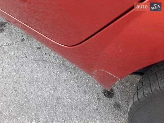 Красный Рено Меган, объемом двигателя 1.6 л и пробегом 167 тыс. км за 5900 $, фото 62 на Automoto.ua