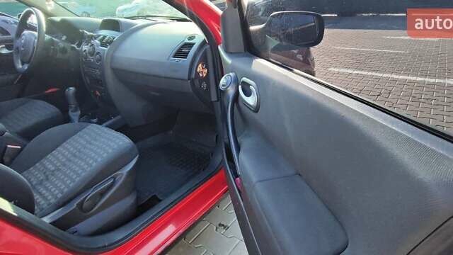 Червоний Рено Меган, об'ємом двигуна 1.6 л та пробігом 198 тис. км за 5000 $, фото 21 на Automoto.ua