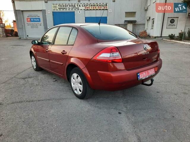 Красный Рено Меган, объемом двигателя 1.6 л и пробегом 167 тыс. км за 5900 $, фото 11 на Automoto.ua