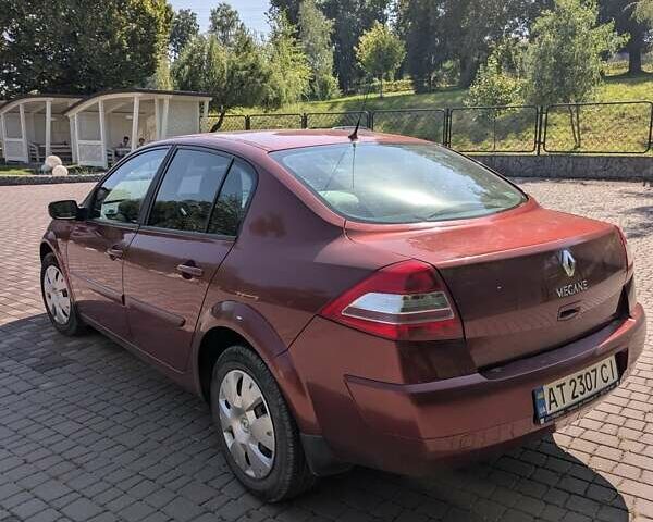 Червоний Рено Меган, об'ємом двигуна 1.6 л та пробігом 191 тис. км за 4700 $, фото 1 на Automoto.ua