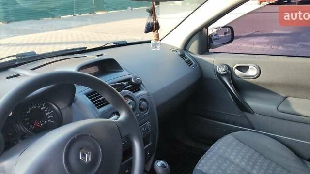 Червоний Рено Меган, об'ємом двигуна 1.6 л та пробігом 198 тис. км за 5000 $, фото 15 на Automoto.ua