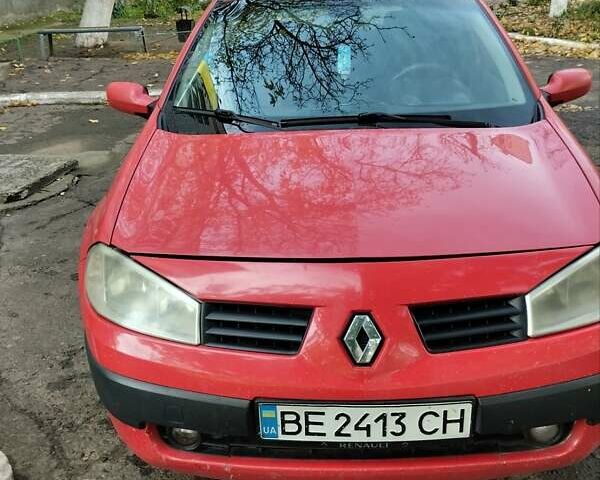 Рено Меган 2004 в Николаеве на Automoto.ua Красный Рено Меган, объемом двигателя 1.87 л и пробегом 520 тыс. км за 4000 $, фото 5 на Automoto.ua