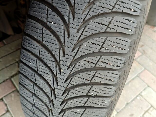 Червоний Рено Меган, об'ємом двигуна 1.6 л та пробігом 282 тис. км за 4600 $, фото 12 на Automoto.ua