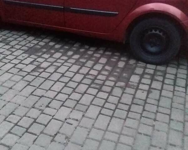 Червоний Рено Меган, об'ємом двигуна 1.39 л та пробігом 358 тис. км за 3450 $, фото 3 на Automoto.ua