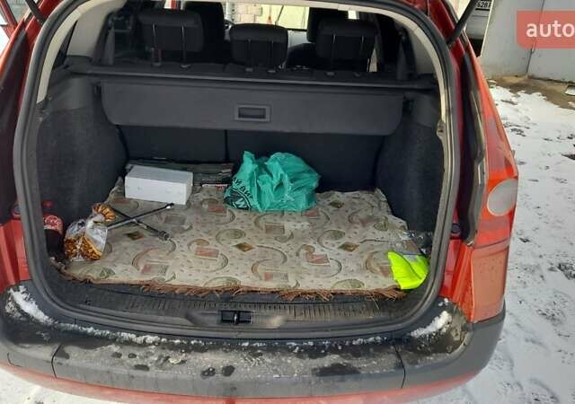 Червоний Рено Меган, об'ємом двигуна 1.4 л та пробігом 225 тис. км за 4200 $, фото 3 на Automoto.ua