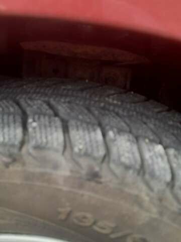 Рено Меган 2004 в Первомайск на Automoto.ua Красный Рено Меган, объемом двигателя 1.6 л и пробегом 257 тыс. км за 4750 $, фото 12 на Automoto.ua