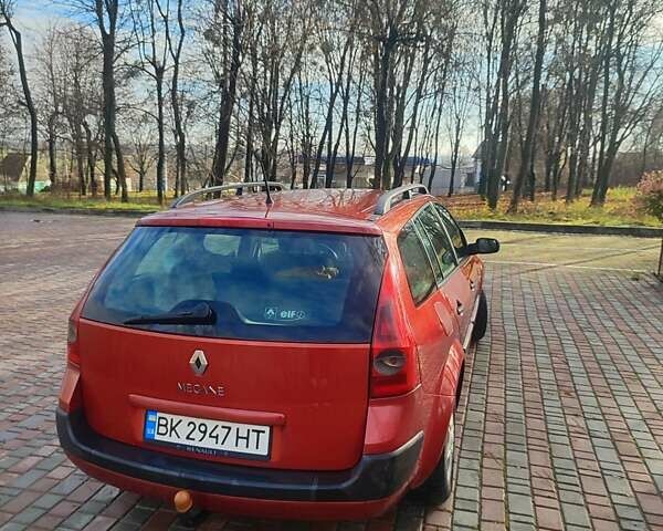 Красный Рено Меган, объемом двигателя 1.46 л и пробегом 345 тыс. км за 3000 $, фото 1 на Automoto.ua