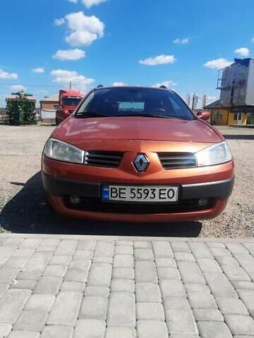 Рено Меган 2004 в Первомайск на Automoto.ua Красный Рено Меган, объемом двигателя 1.6 л и пробегом 257 тыс. км за 4750 $, фото 22 на Automoto.ua