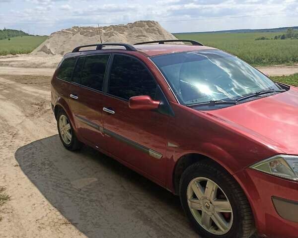 Червоний Рено Меган, об'ємом двигуна 1.6 л та пробігом 250 тис. км за 3800 $, фото 4 на Automoto.ua